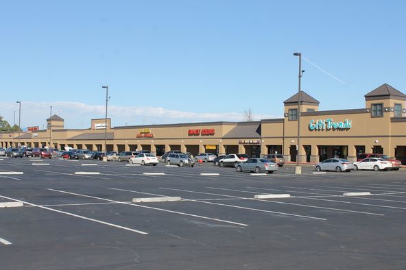 Village Shopping Center: 3901 S University Ave, Little Rock, AR 72204